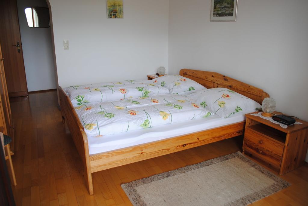 Gaestehaus Lindermuth Presseggersee Habitación foto